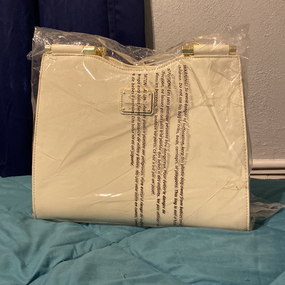 Loungefly Disney Tangled Floral Embroidered Handbag - Picture 3 of 6